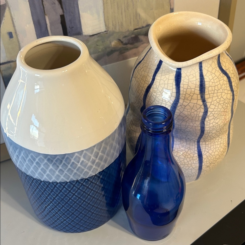 Blue and ivory shelf Decor Three farmhouse vases Rustic table top decor Like New - Picture 7 of 9